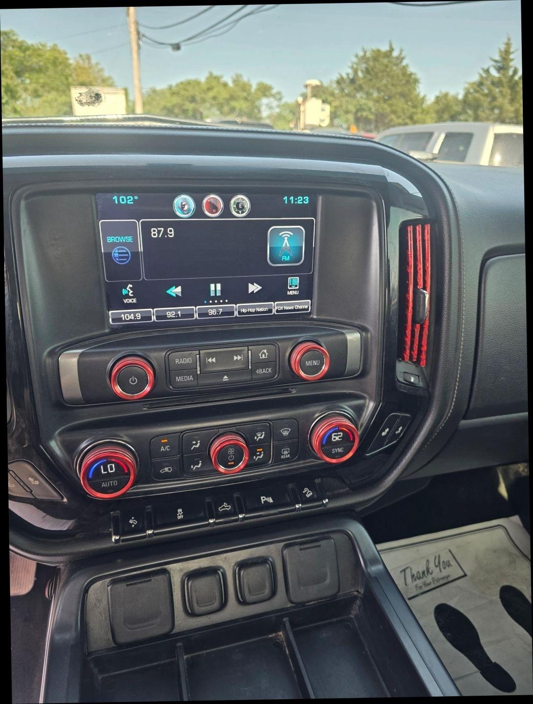 Chevrolet Silverado 1500 LTZ Crew Cab 4WD 2015