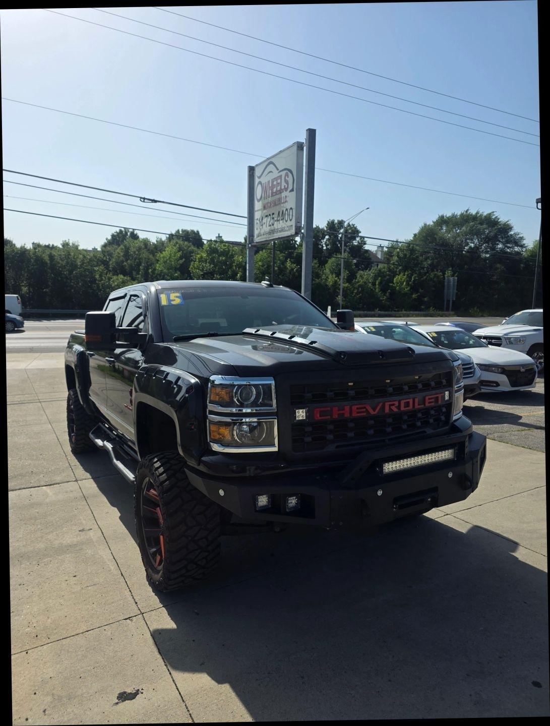 2015 Chevrolet Silverado 1500 LTZ Crew Cab 4WD