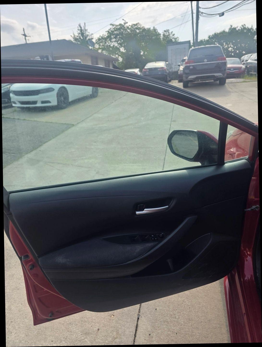 Toyota Corolla LE 2021