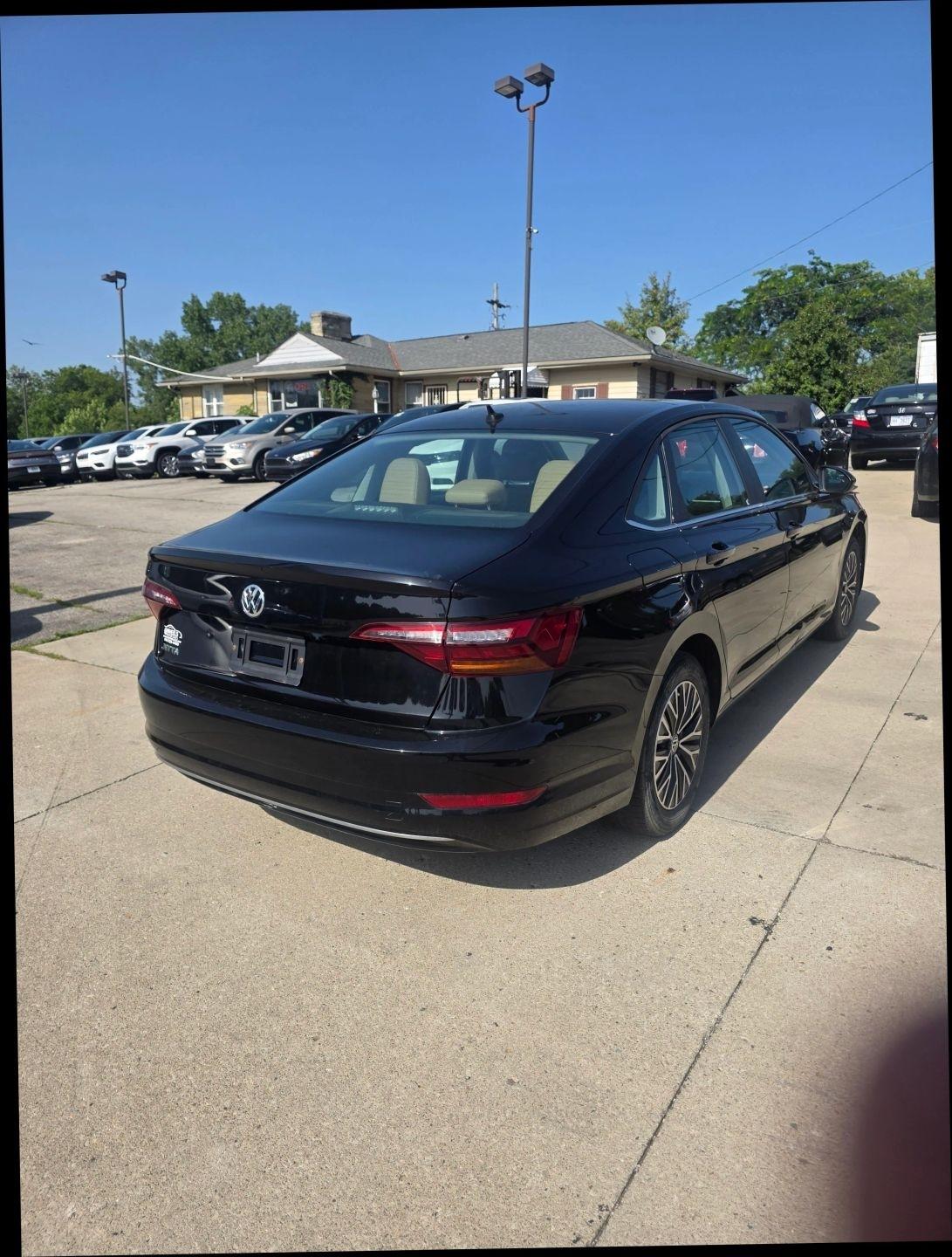 Volkswagen Jetta  2019