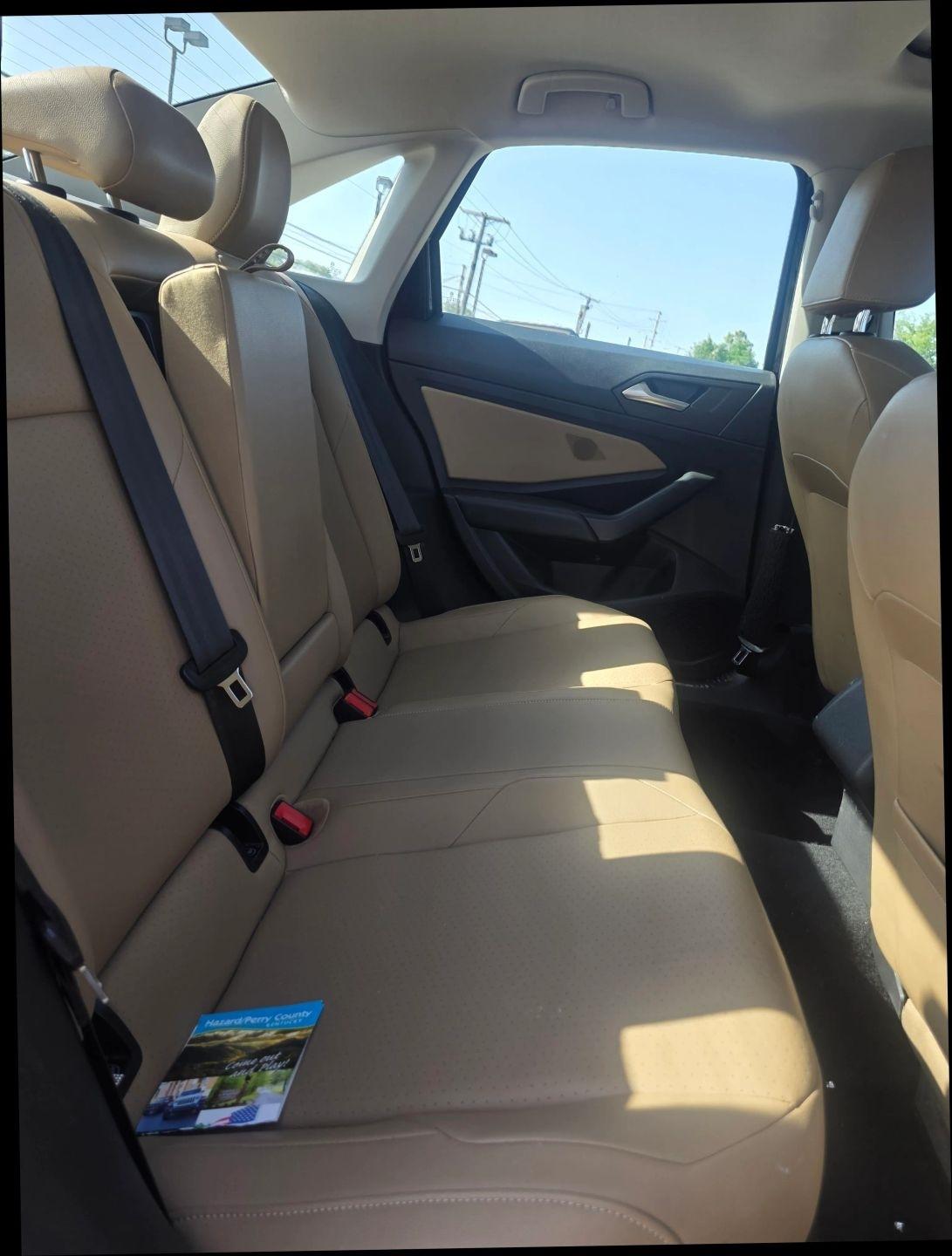 Volkswagen Jetta  2019