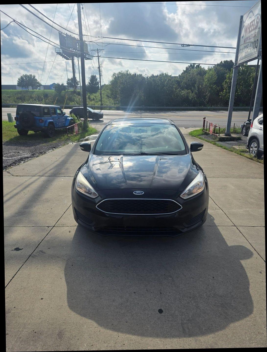 Ford Focus SE Sedan 2017