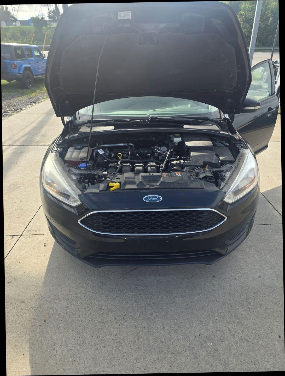 Ford Focus SE Sedan 2017