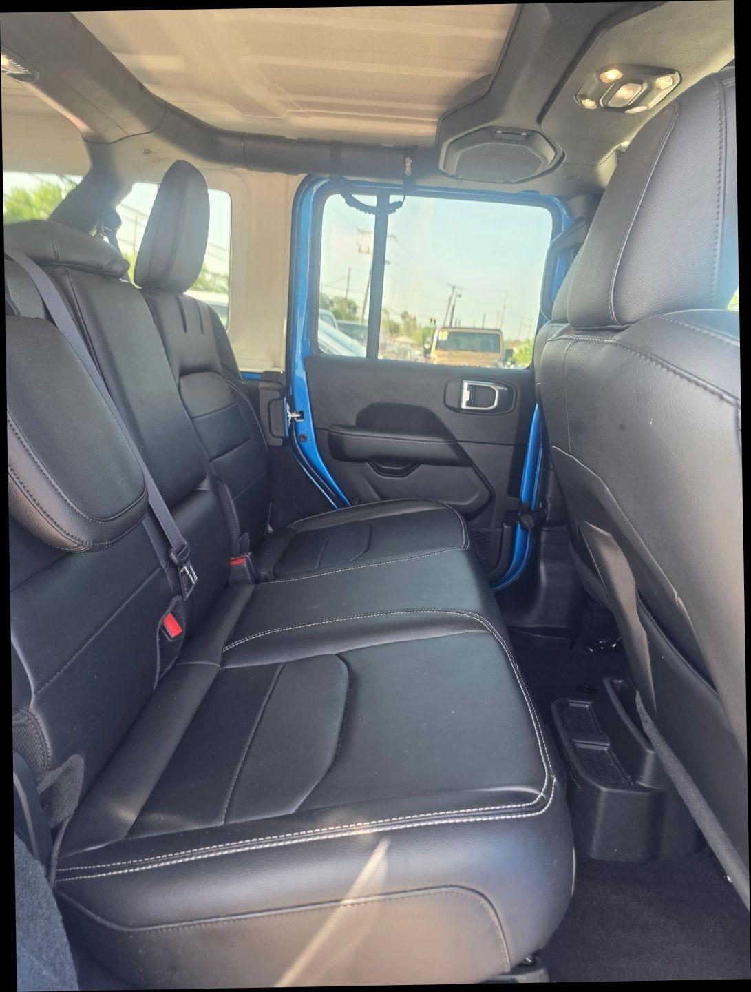 Jeep Wrangler 4xe Unlimited Sahara 2023
