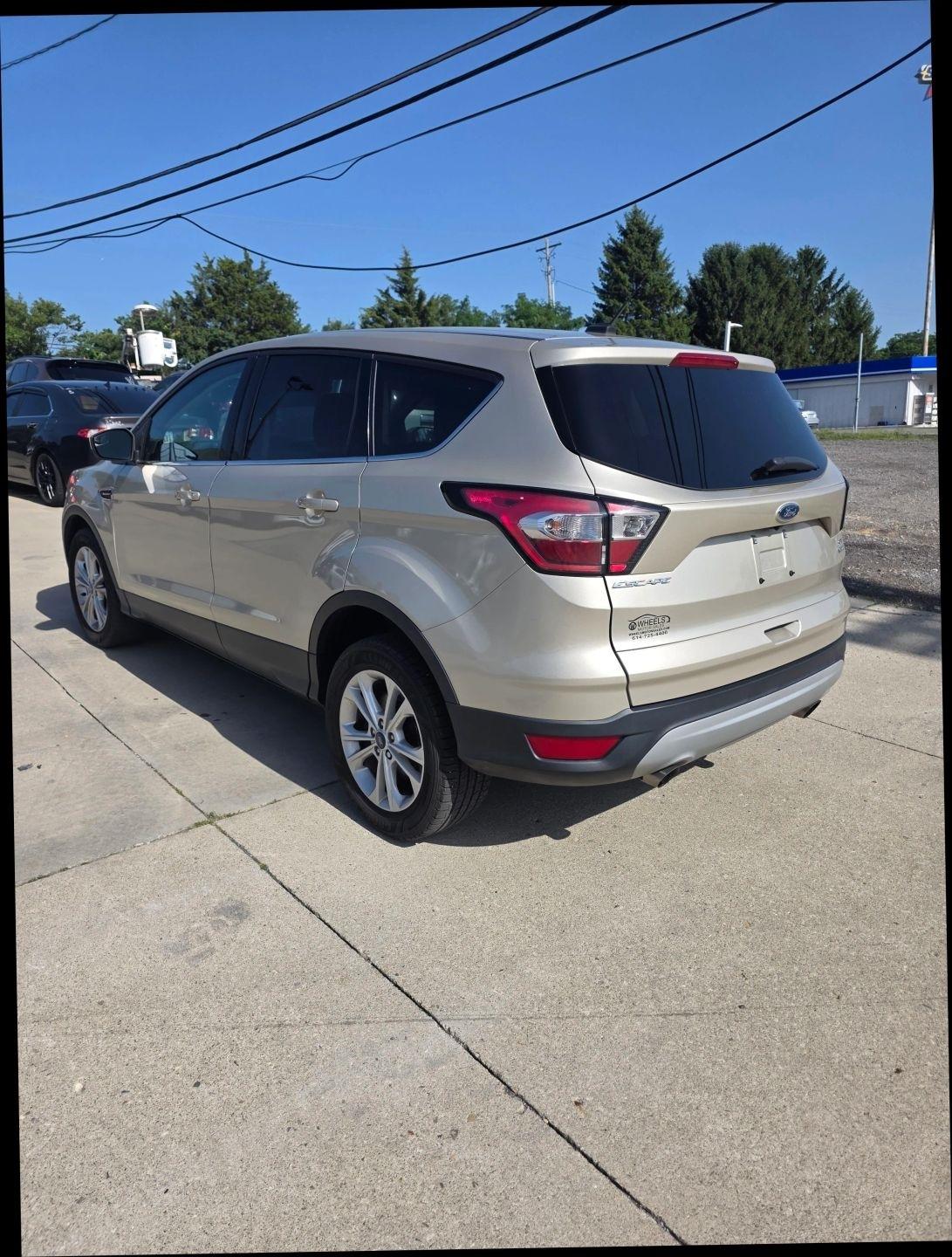 Ford Escape SE FWD 2017