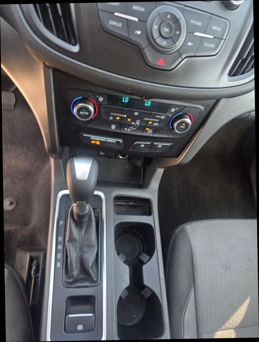 Ford Escape SE FWD 2017