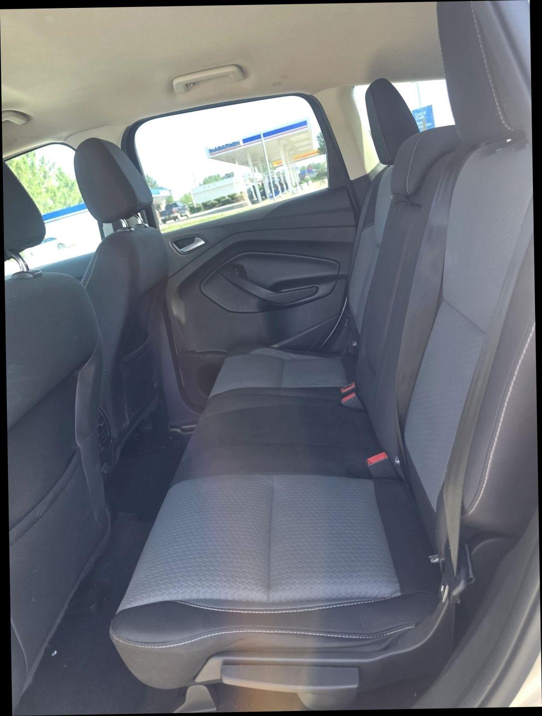 Ford Escape SE FWD 2017