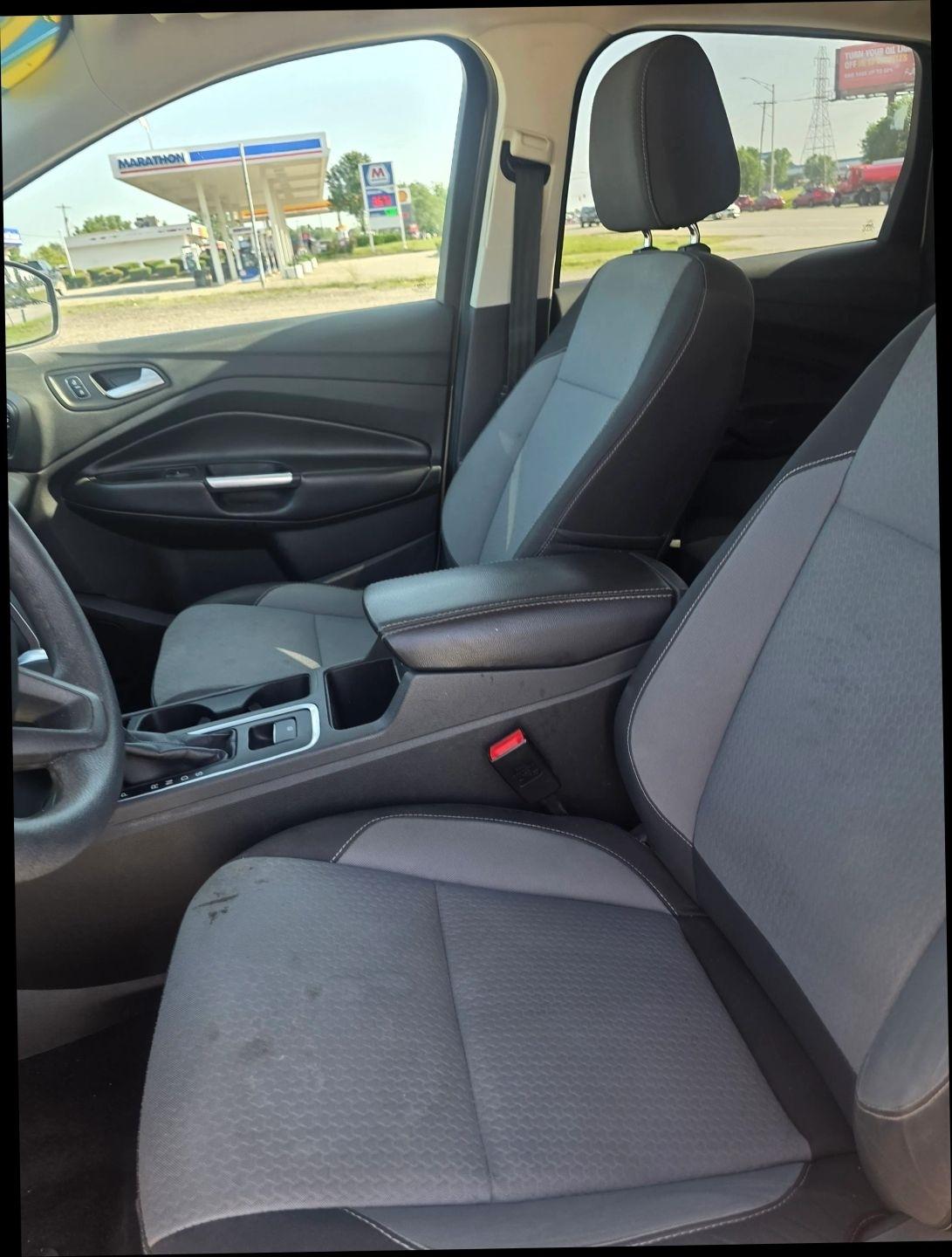 Ford Escape SE FWD 2017