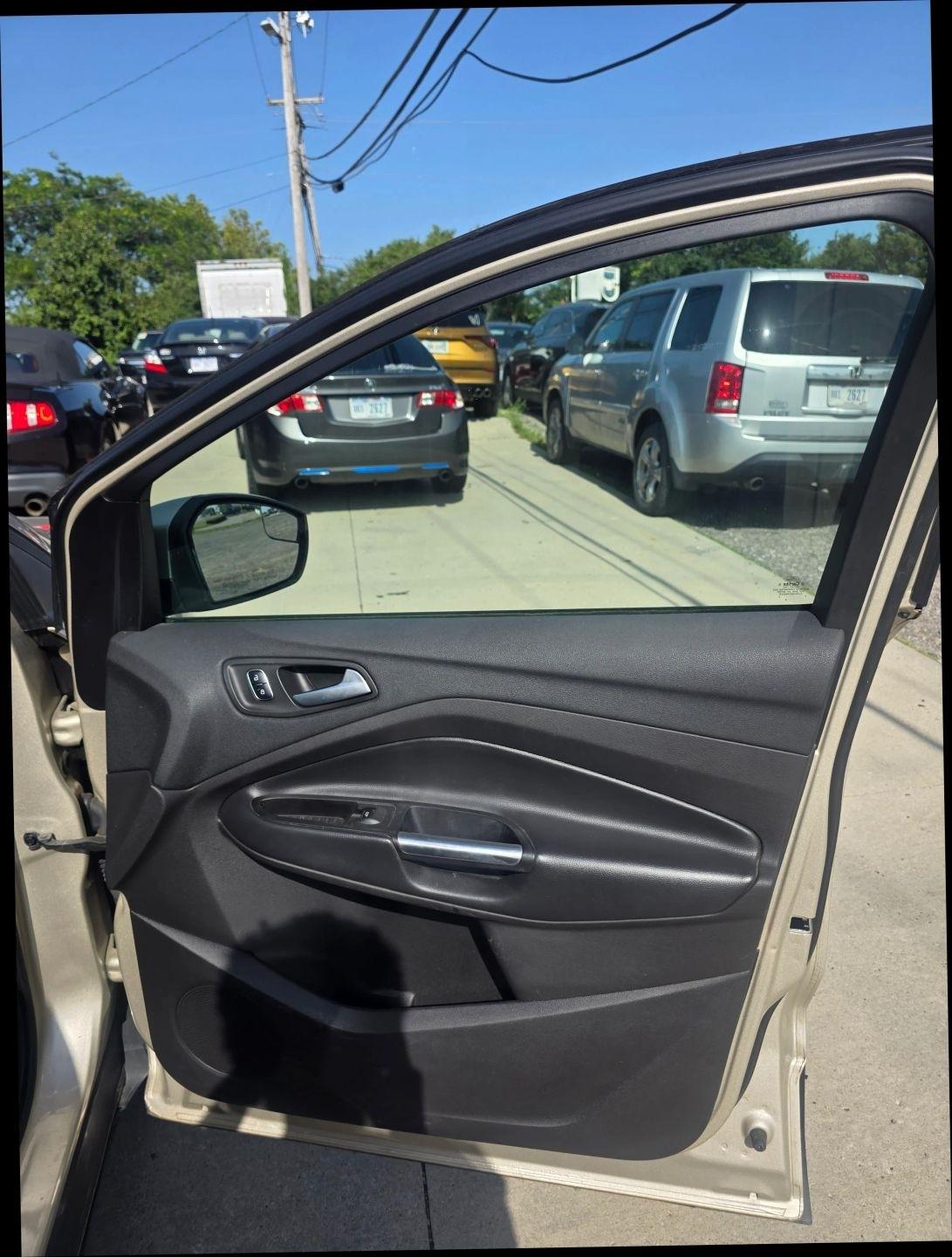 Ford Escape SE FWD 2017