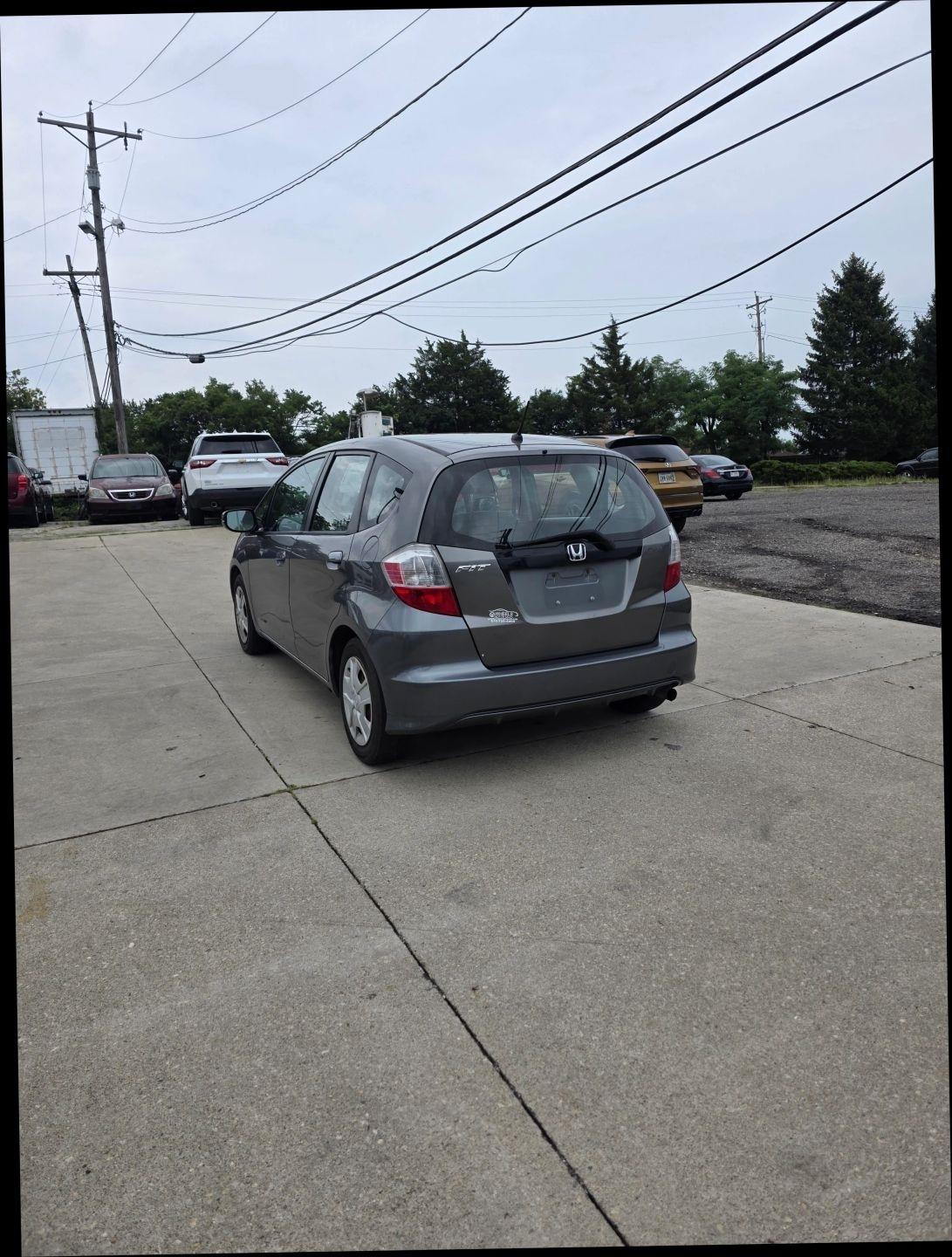 Honda Fit 5-Speed AT 2013