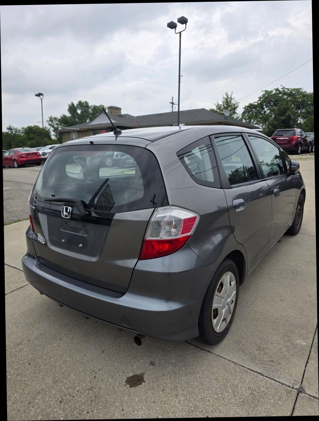 Honda Fit 5-Speed AT 2013