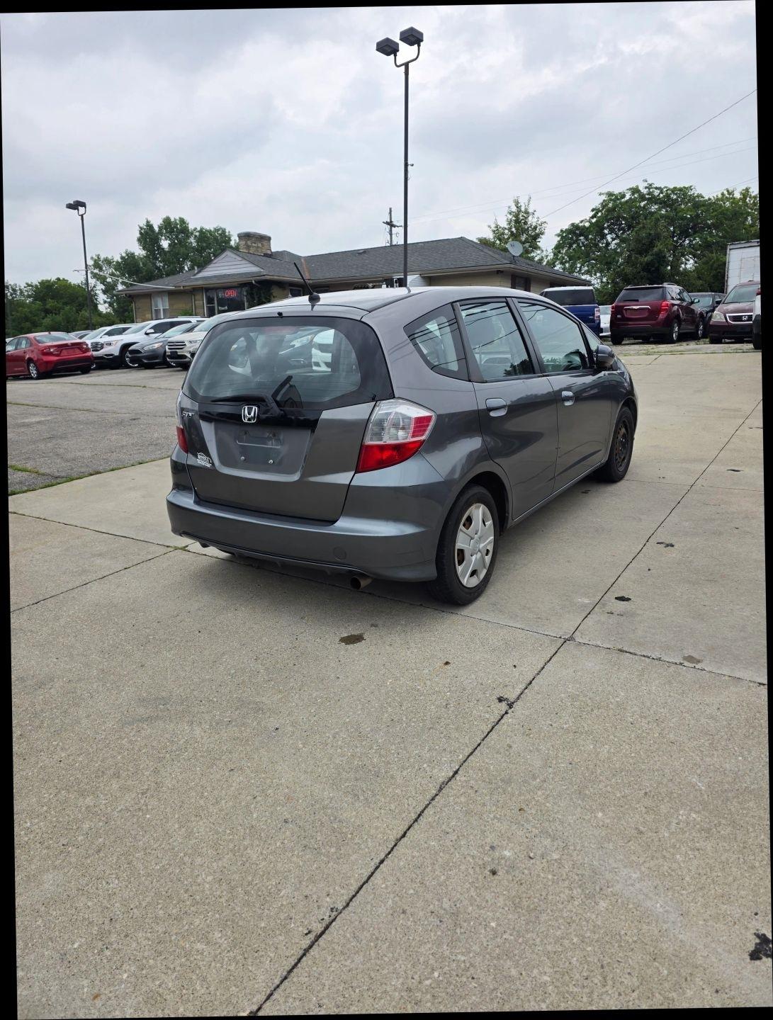 Honda Fit 5-Speed AT 2013