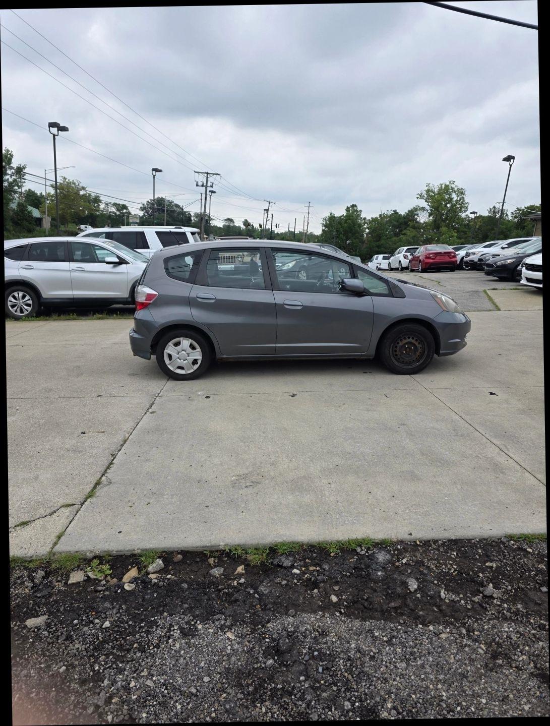 Honda Fit 5-Speed AT 2013