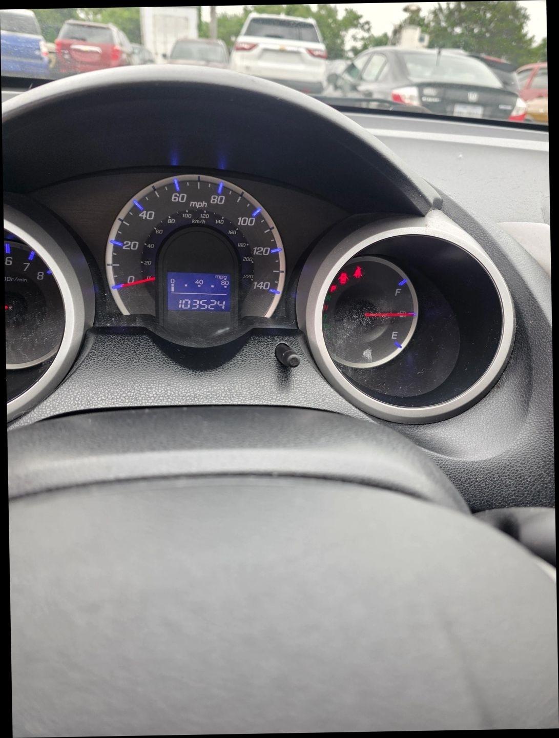 Honda Fit 5-Speed AT 2013