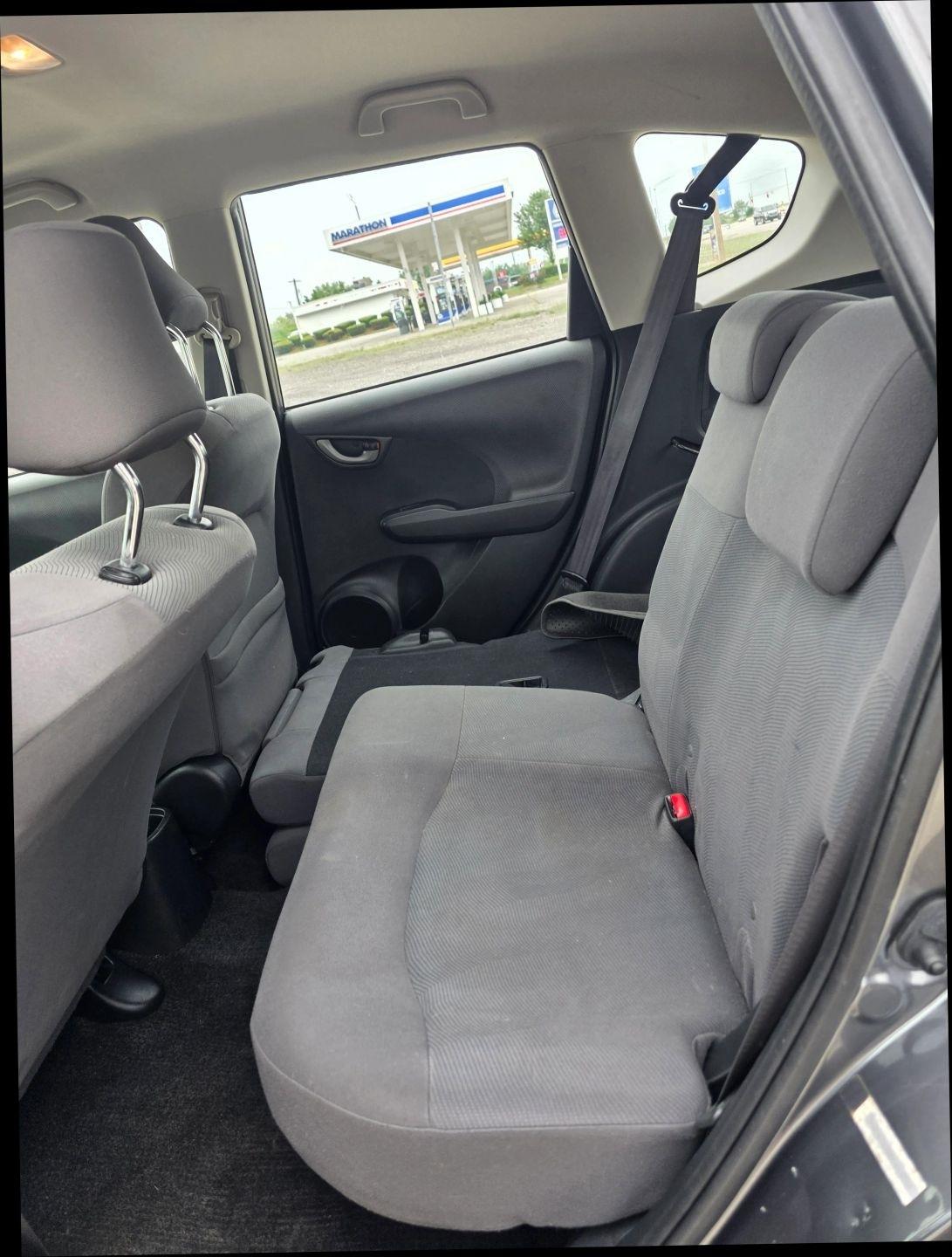 Honda Fit 5-Speed AT 2013