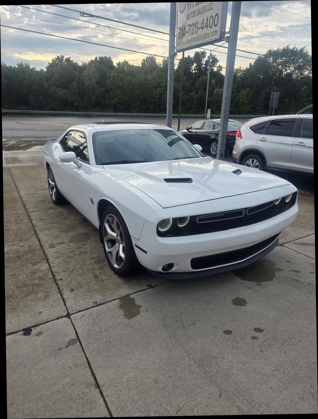2015 Dodge Challenger R/T Plus
