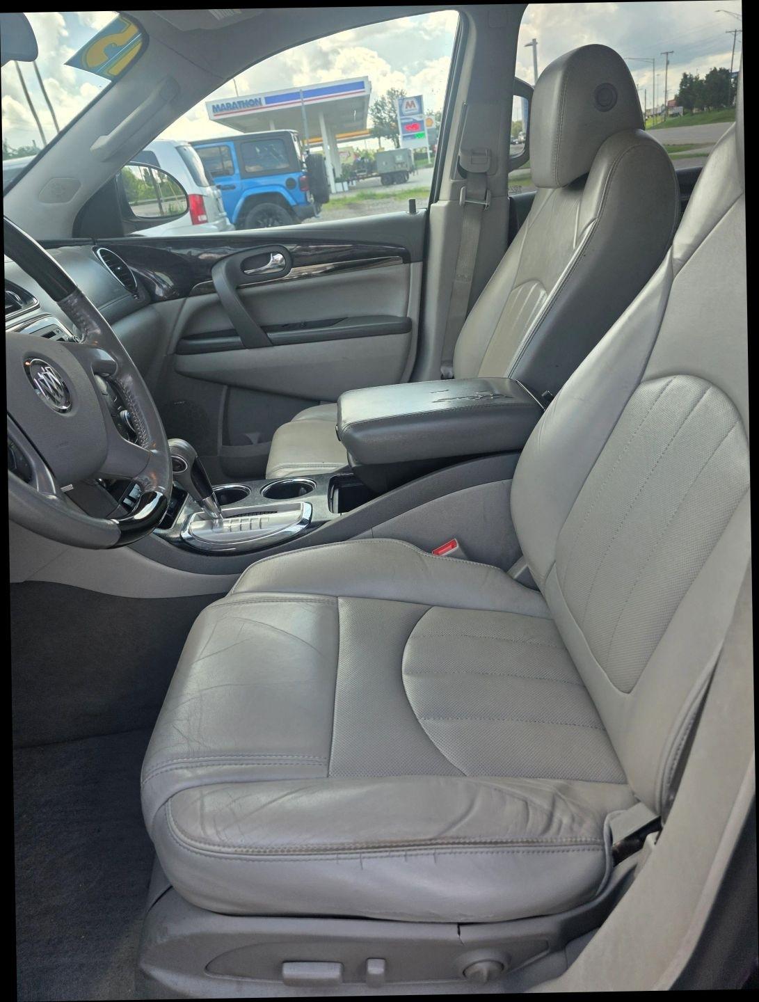 Buick Enclave Leather AWD 2015
