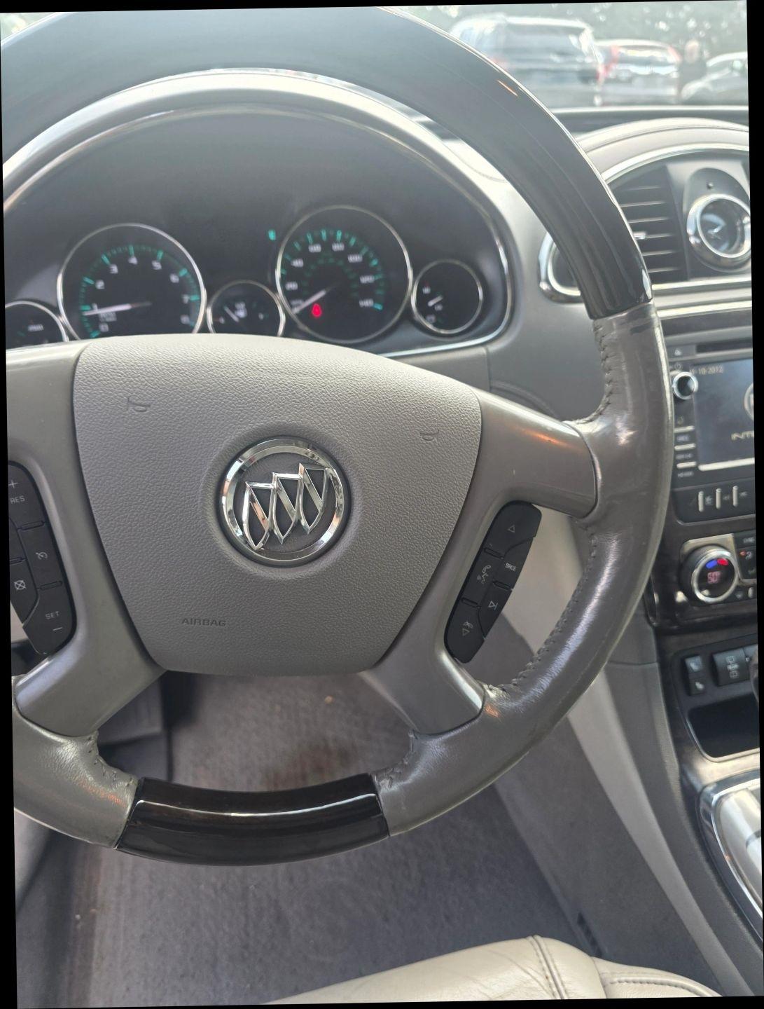 Buick Enclave Leather AWD 2015