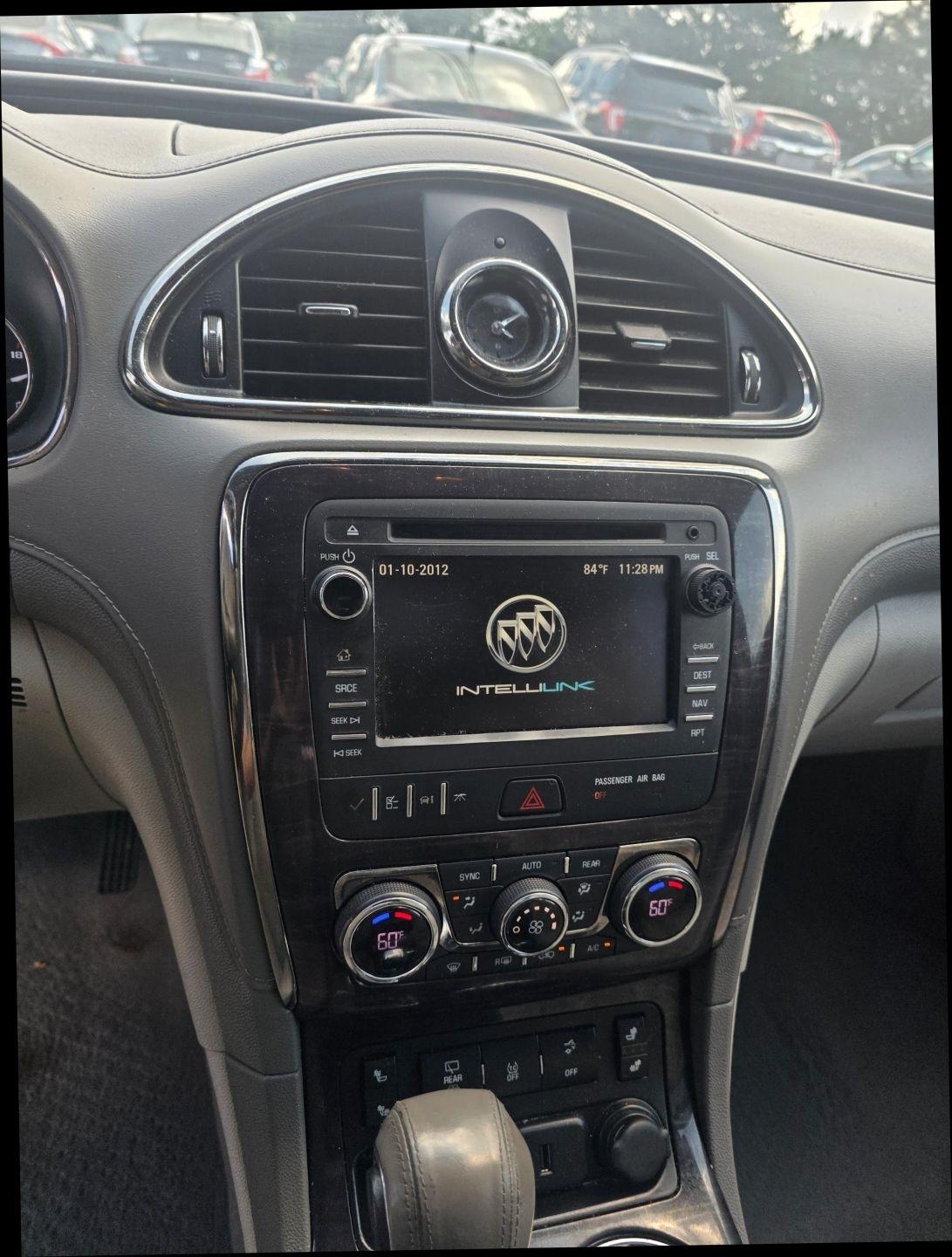 Buick Enclave Leather AWD 2015