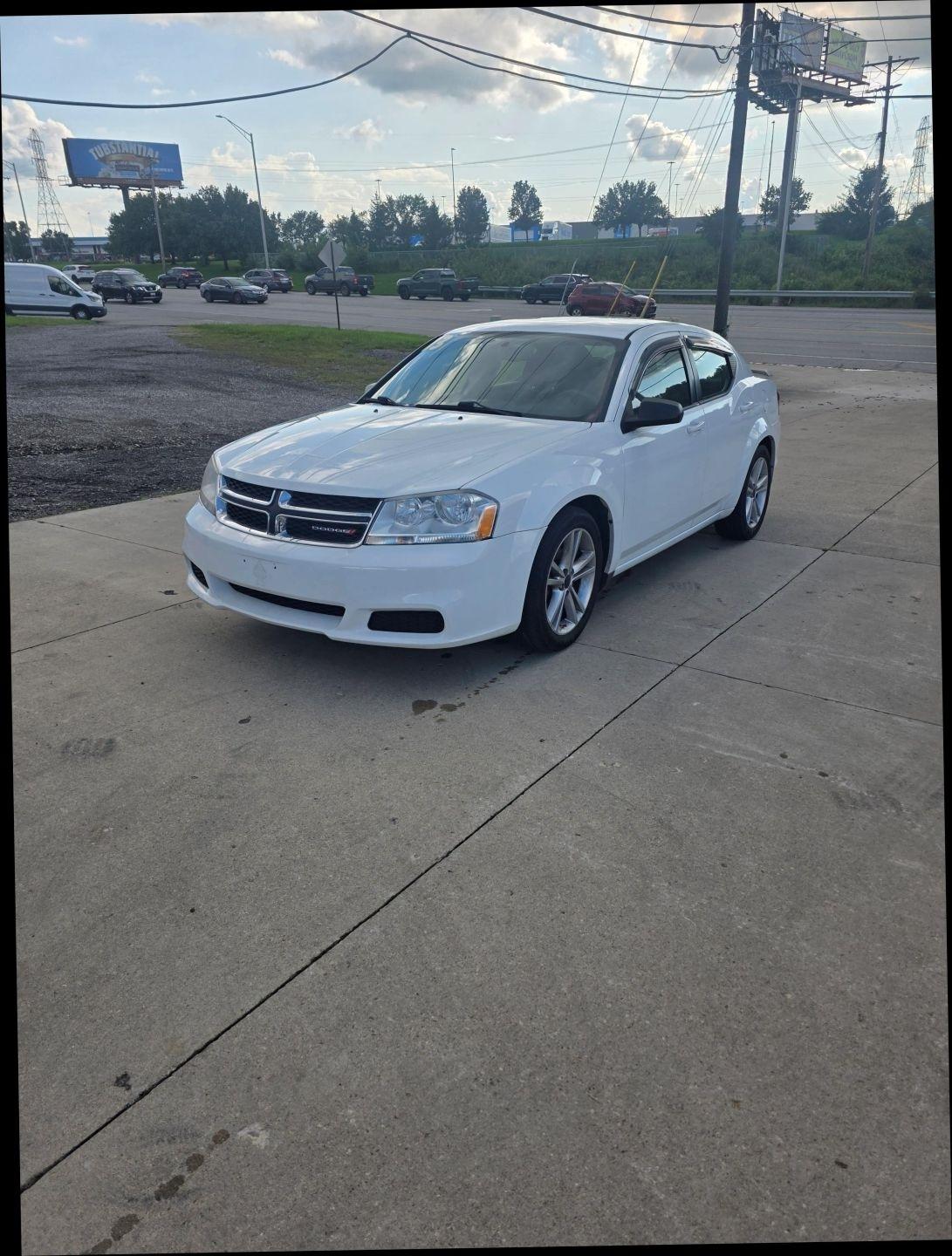 Dodge Avenger SE 2013