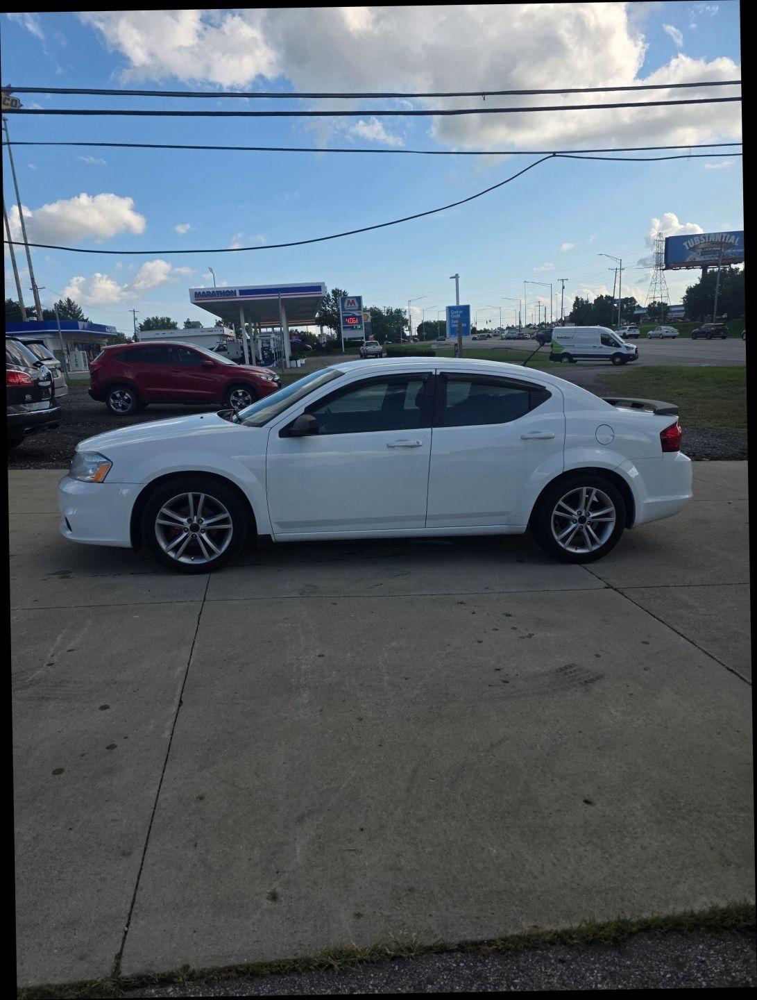 Dodge Avenger SE 2013