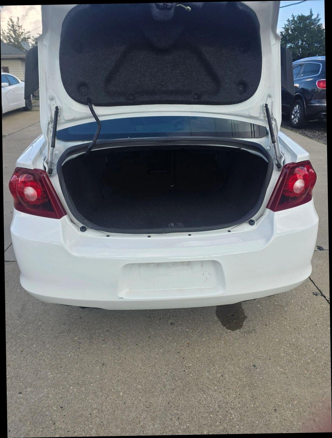 Dodge Avenger SE 2013