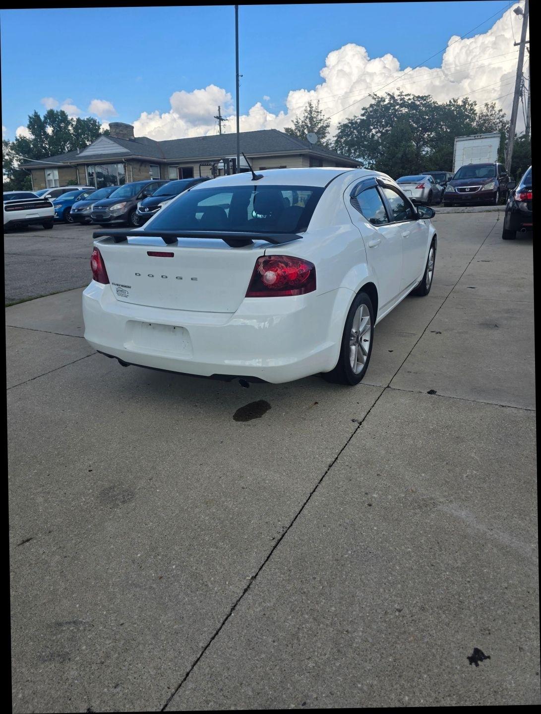 Dodge Avenger SE 2013