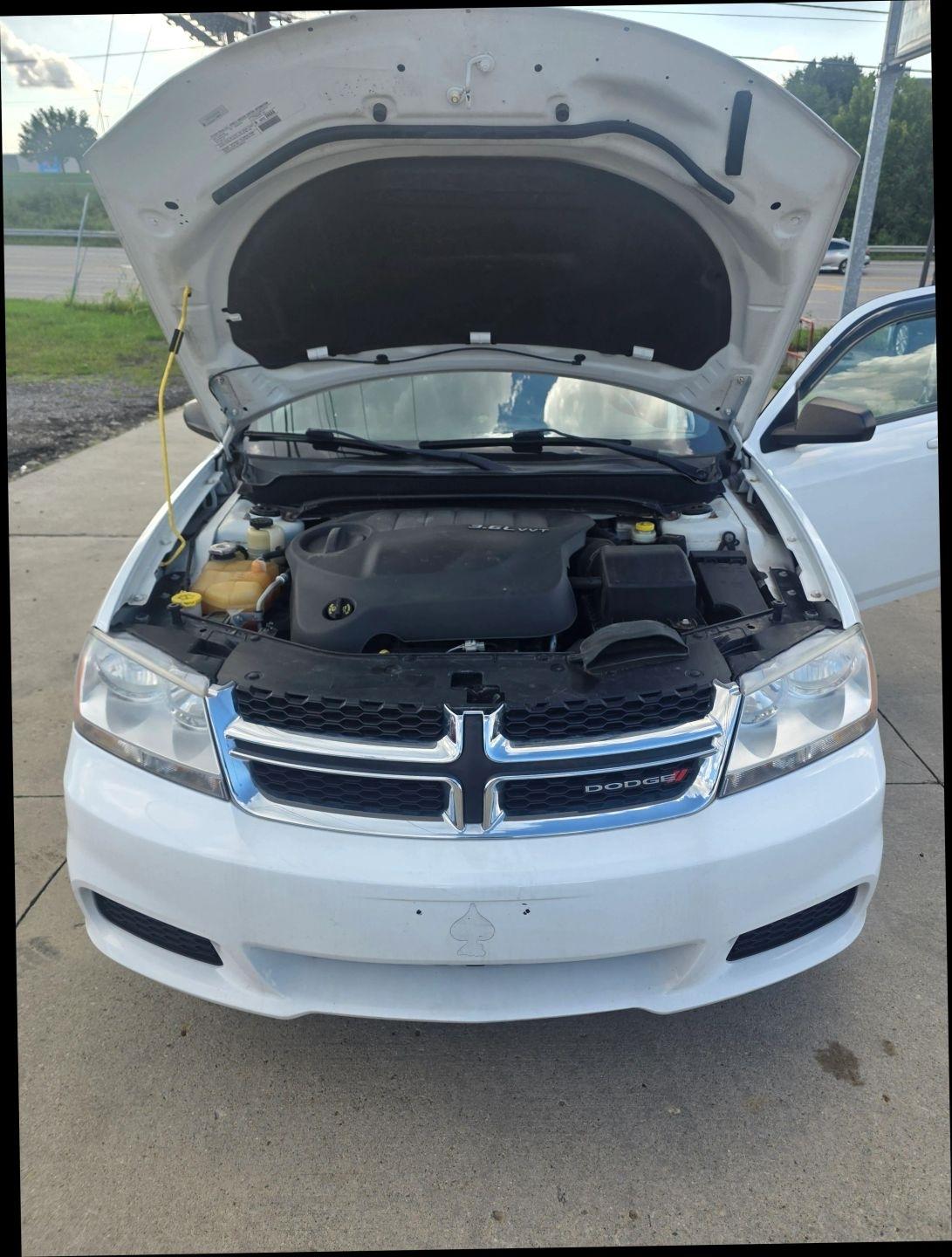 Dodge Avenger SE 2013