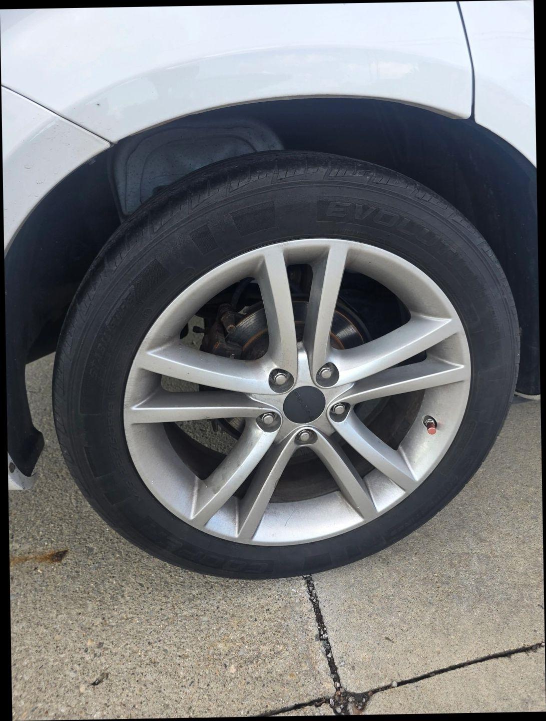 Dodge Avenger SE 2013