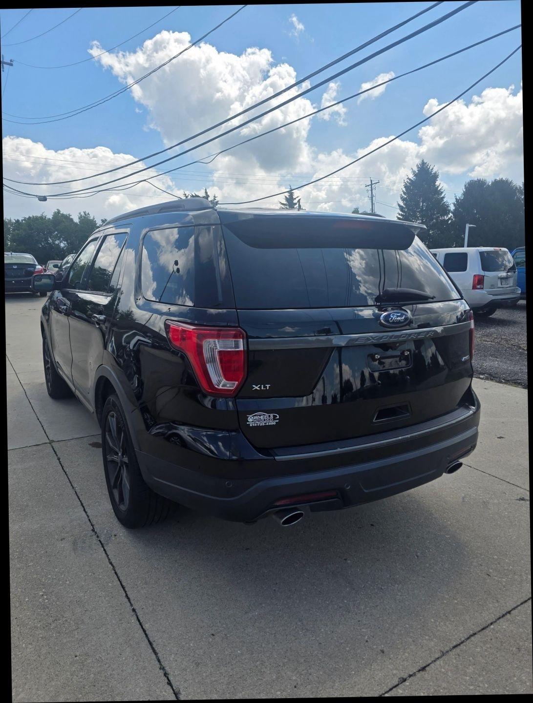 Ford Explorer XLT 4WD 2018