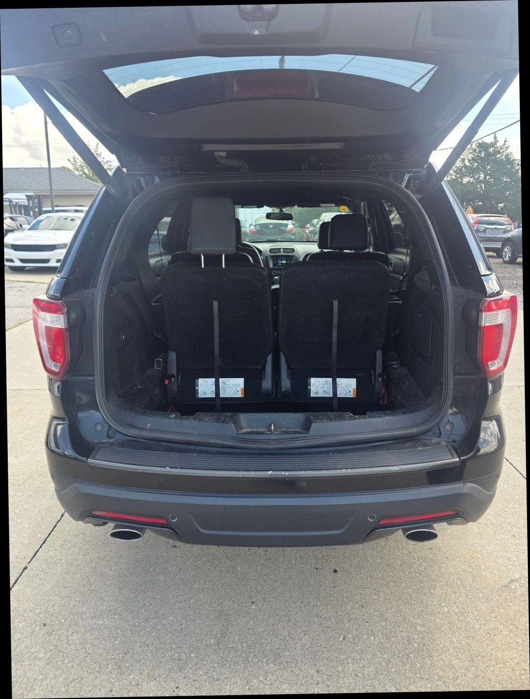 Ford Explorer XLT 4WD 2018