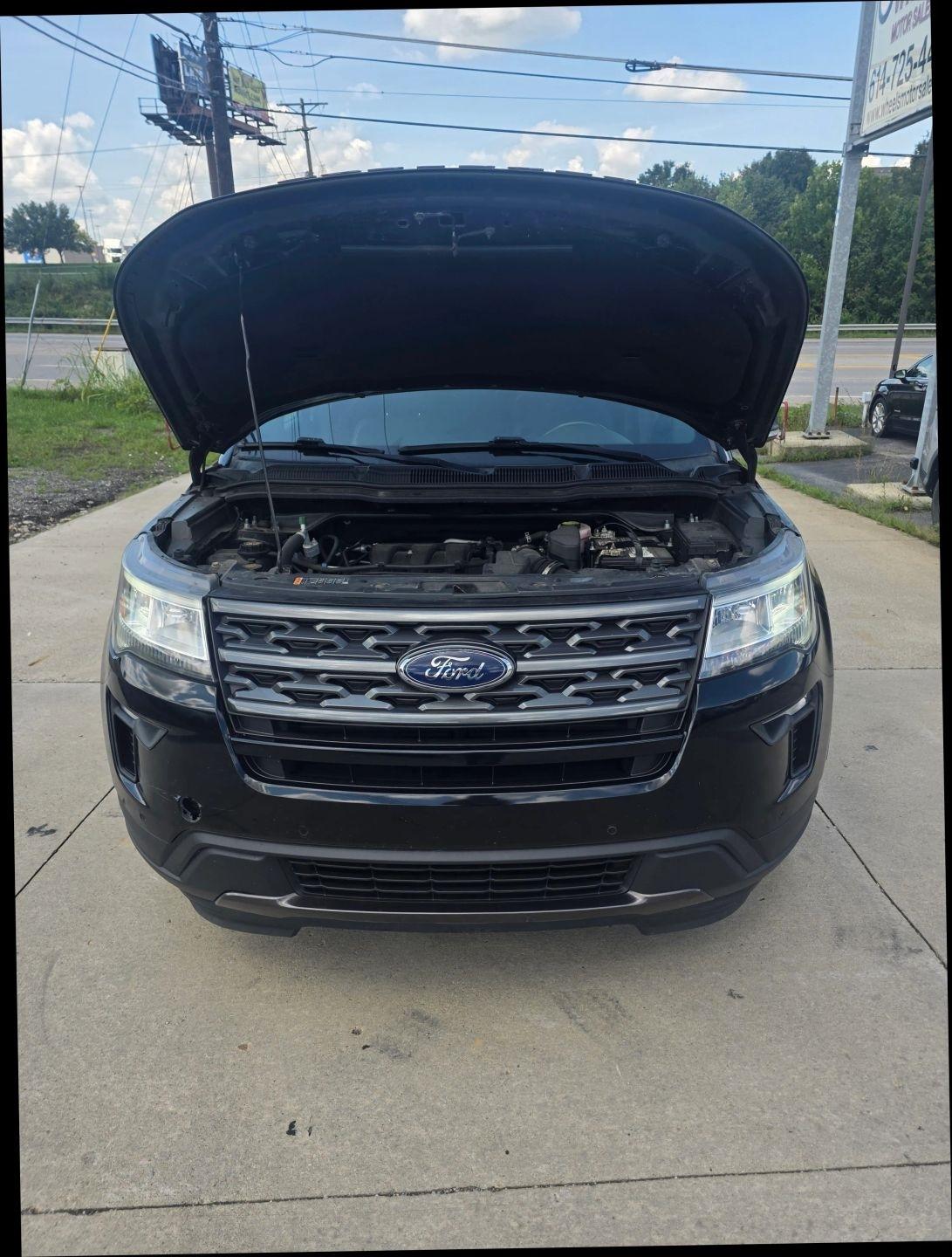 Ford Explorer XLT 4WD 2018