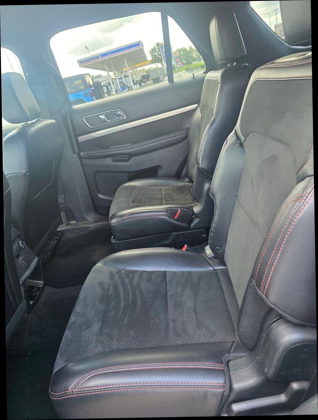 Ford Explorer XLT 4WD 2018