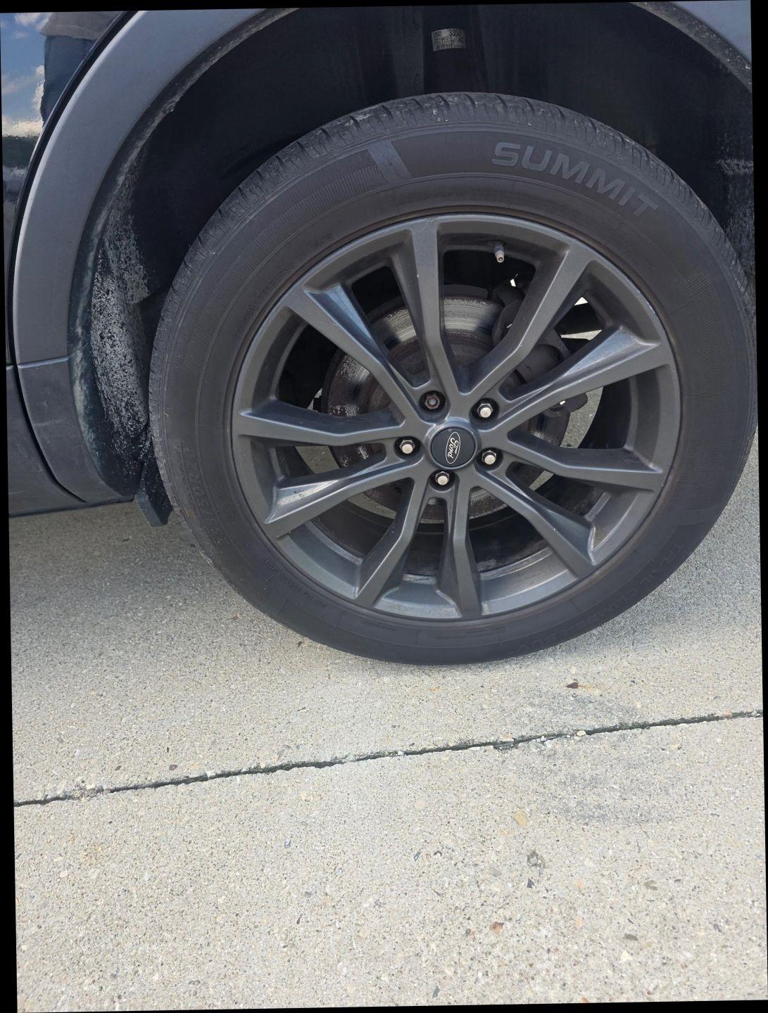 Ford Explorer XLT 4WD 2018