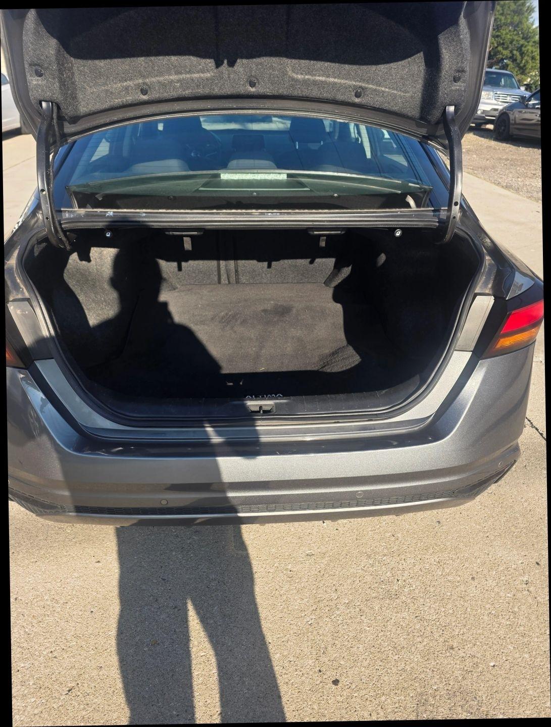 Nissan Altima 2.5 SV 2022