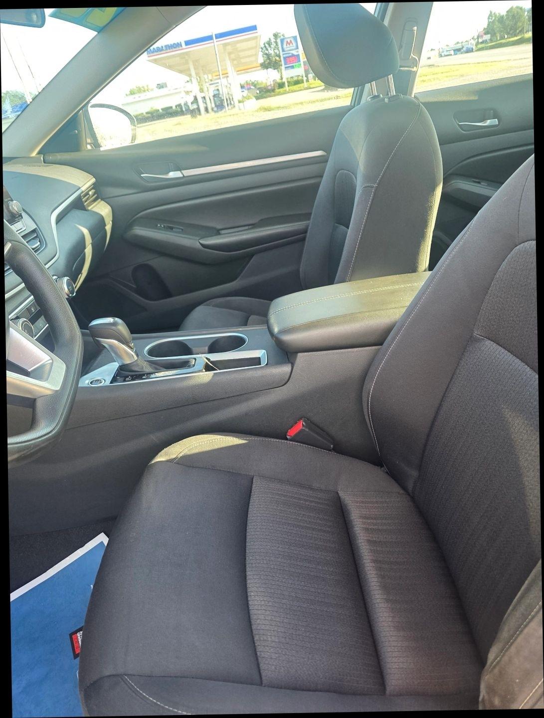 Nissan Altima 2.5 SV 2022