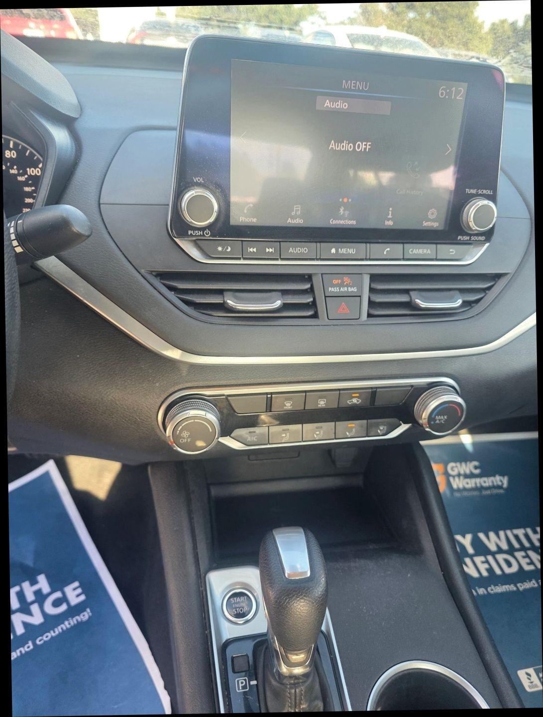 Nissan Altima 2.5 SV 2022