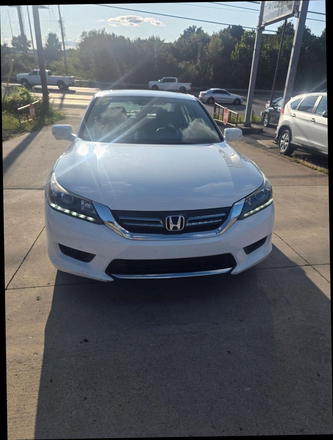 Honda Accord Hybrid EX-L 2015