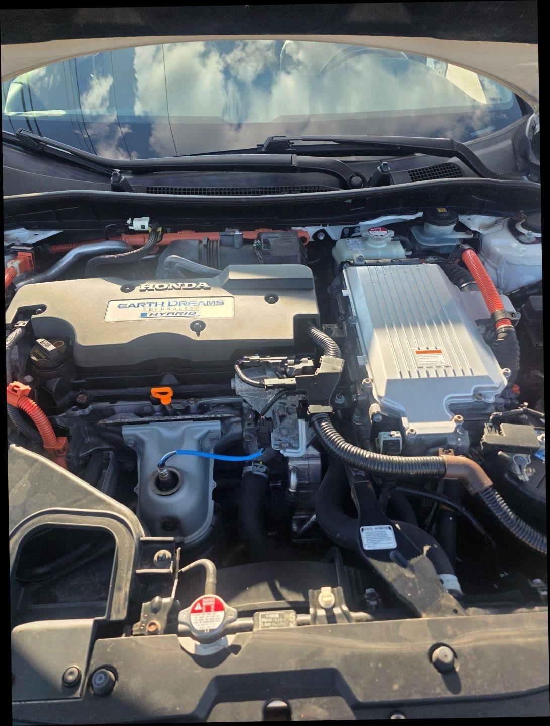 Honda Accord Hybrid EX-L 2015
