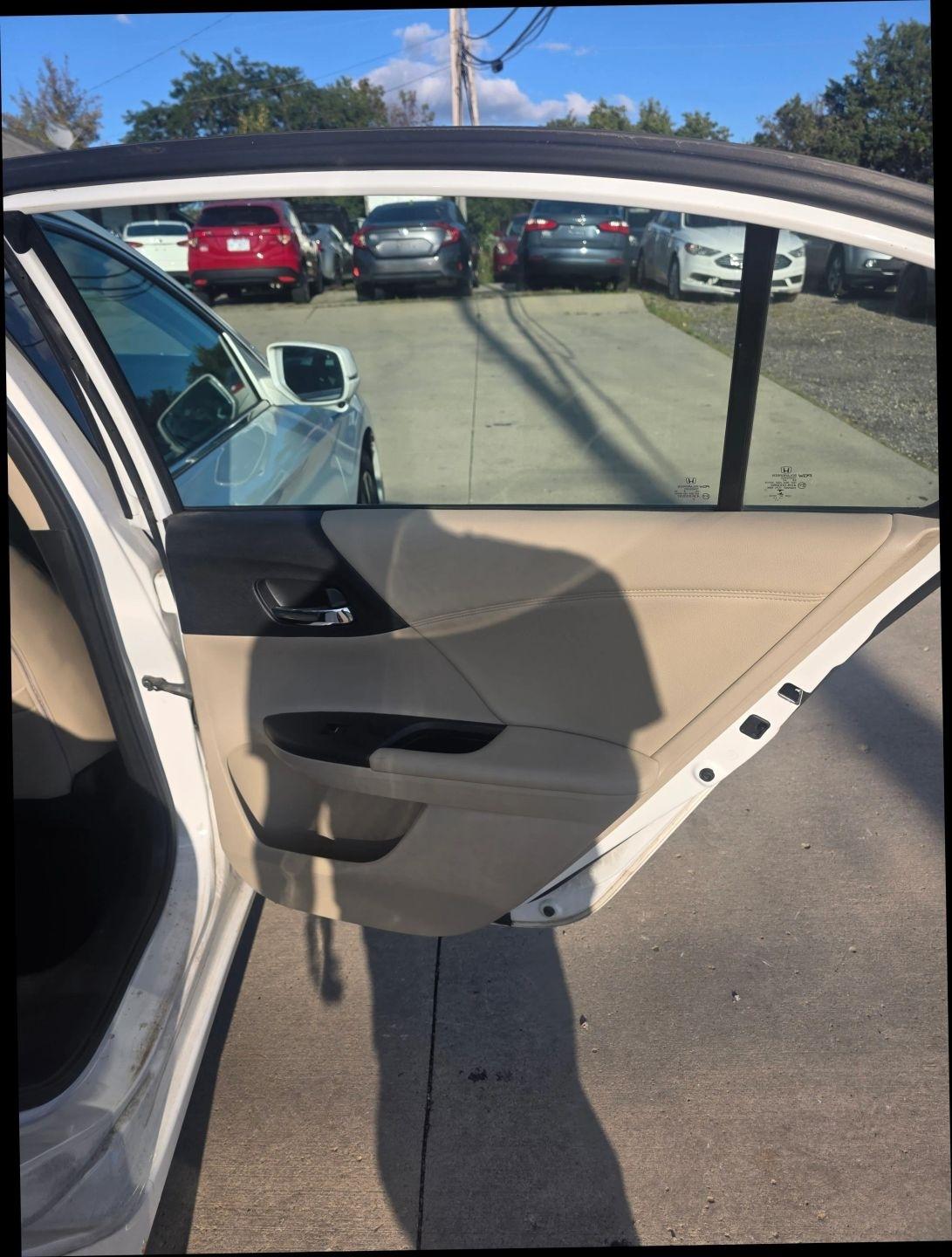 Honda Accord Hybrid EX-L 2015