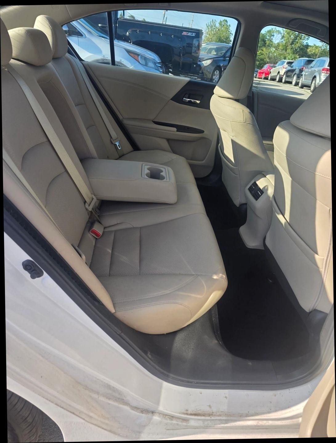 Honda Accord Hybrid EX-L 2015