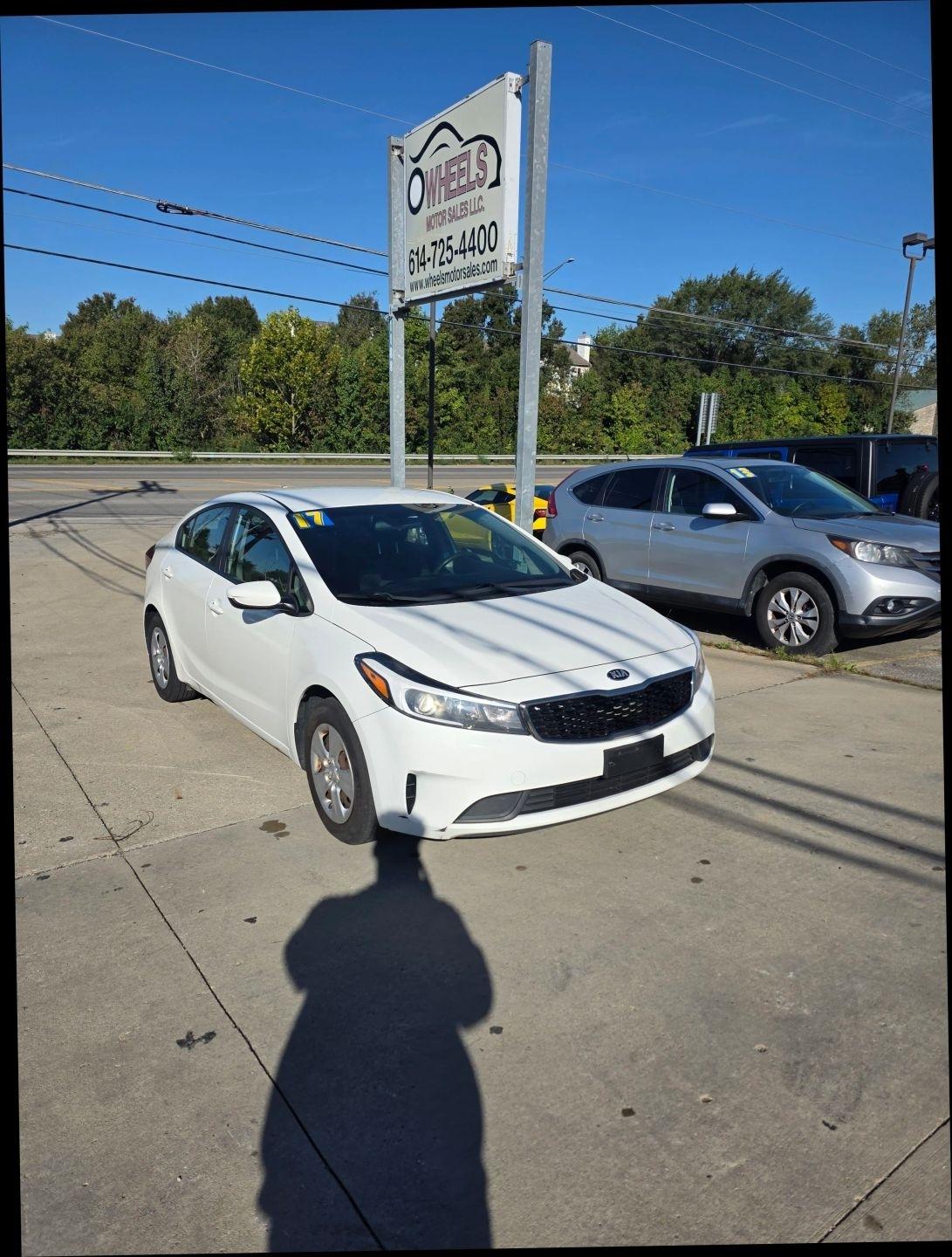 2017 Kia Forte LX 6A