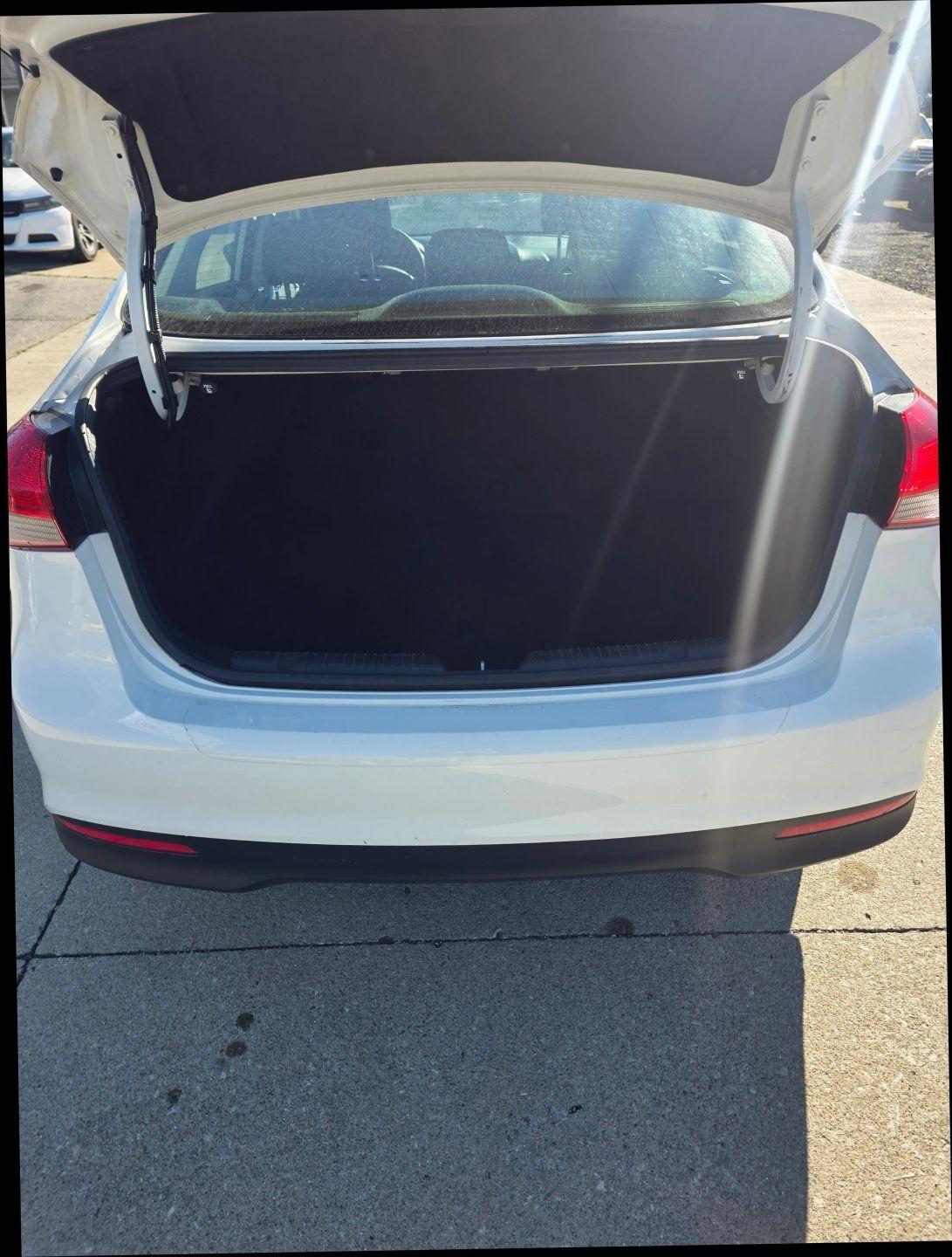 Kia Forte LX 6A 2017