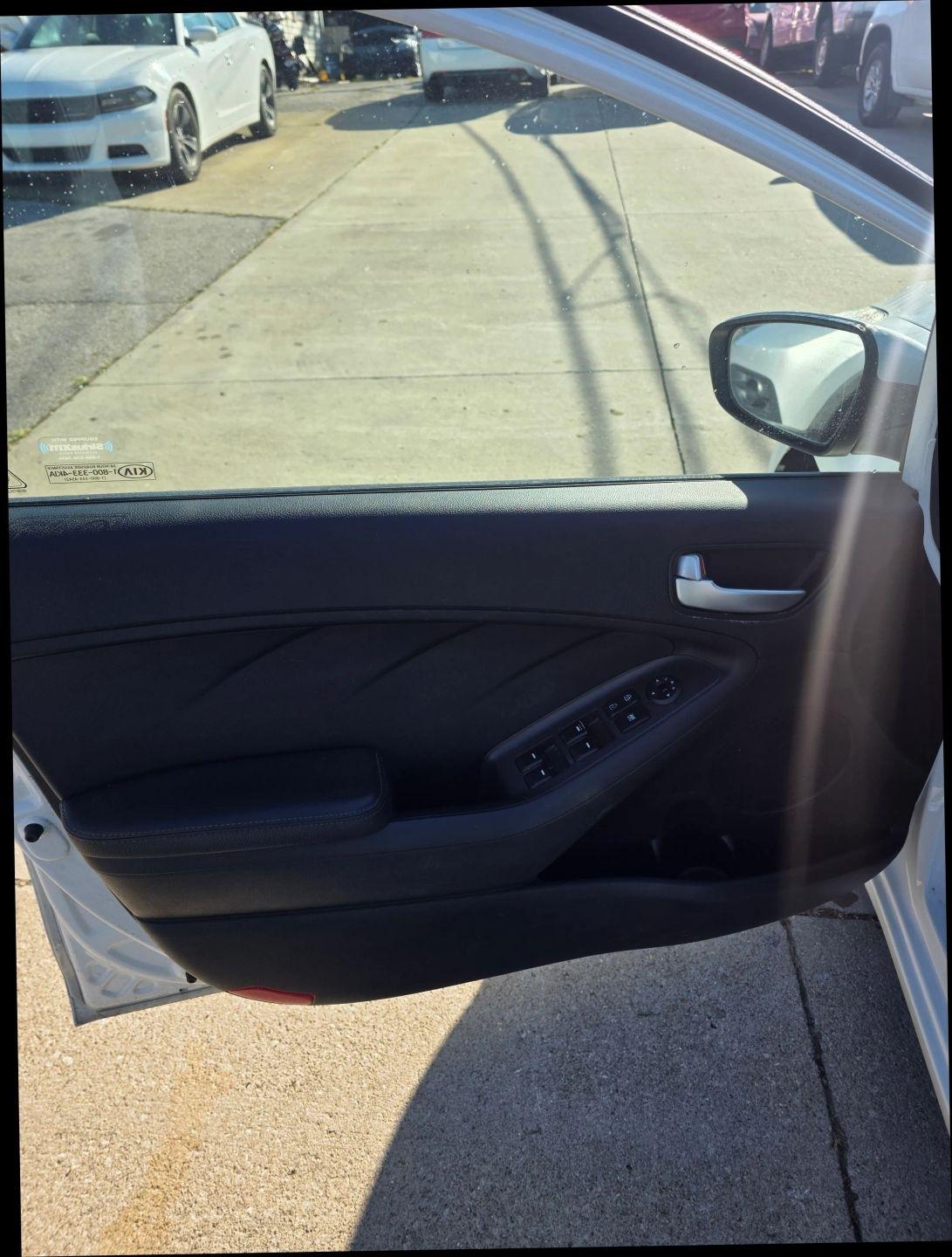 Kia Forte LX 6A 2017