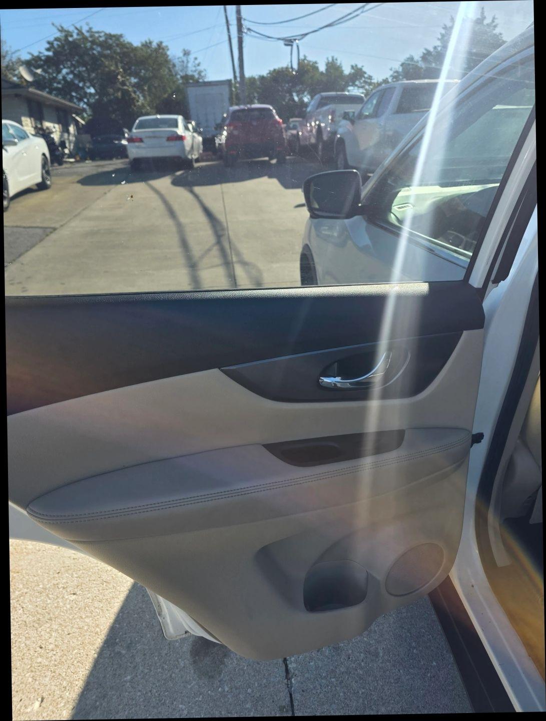 Nissan Rogue SV AWD 2016