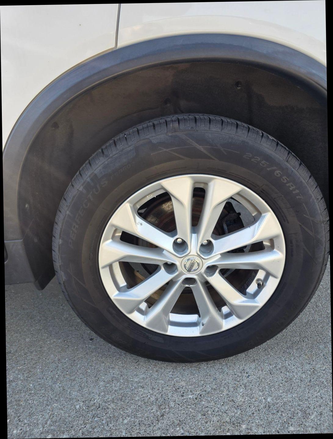 Nissan Rogue SV AWD 2016