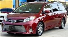 2020 Toyota Sienna 