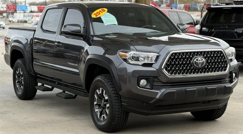2018 Toyota Tacoma SR5 Double Cab Long Bed V6 4x4 photo 3