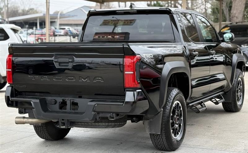 2024 Toyota Tacoma TRD Sport Double Cab 4x4 photo 4