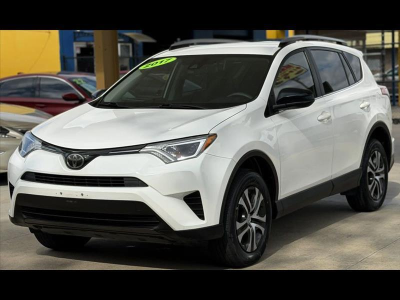 2017 Toyota RAV4 LE FWD